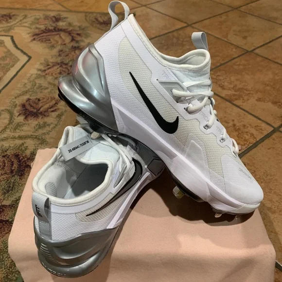 Nike Mens Force Zoom Trout 9 Elite Baseball Cleats